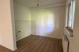Wohnen im Grünen: Apartment mit Terrasse und Garten in Düsseldorf – Mühltaler Straße 16, 40221 Bilk, Düsseldorf – Vorschaubild 3