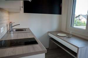 Zentrumsnahe, komplett möblierte 1-Zimmer-Wohnung mit TG-Stellplatz und Internet – Regensburger Straße 41, 85055 Nordost, Ingolstadt – Vorschaubild 10