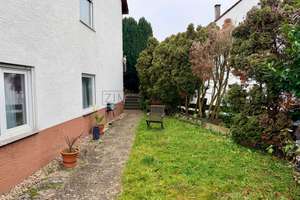 Viel Raum für Ihre Wohnideen – Einfamilienhaus mit ELW in Neckarrems – Die vollständige Adresse der Immobilie erhältst du vom Anbieter., 71686 Remseck am Neckar – Vorschaubild 3