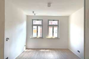 N-Steinbühl: Erstbezug! Schön & hell: 3-Zi-Whg., 1.OG (m.A.), Balkon, Einbauküche, Kühlung, Stpl. – Die vollständige Adresse der Immobilie erhältst du vom Anbieter., 90459 Galgenhof, Nürnberg – Vorschaubild 2