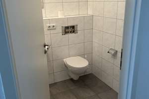 Licht, Raum und Komfort  - 4-Zimmerwohnung mit zwei Loggien am Riedberg – Die vollständige Adresse der Immobilie erhältst du vom Anbieter., 60438 Kalbach-Riedberg, Frankfurt am Main – Vorschaubild 6