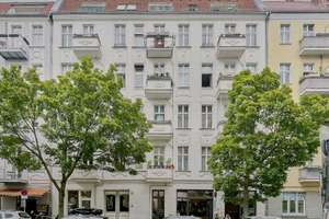 4,5-Zi.-Altbauwohnung im Winsviertel mit Ausbaupotenzial & zwei Balkonen – Winsstraße 47, 10405 Prenzlauer Berg, Berlin – Vorschaubild 1