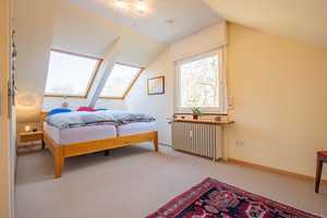 Idylle pur! Charmantes Einfamilienhaus mit liebevoll gestaltetem Garten – Gütersloh (Kreis) – Vorschaubild 15