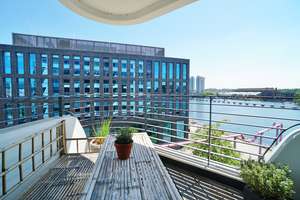 The White - Exklusive Stadtwohnung an der Spree! – Die vollständige Adresse der Immobilie erhältst du vom Anbieter., 10245 Friedrichshain, Berlin – Vorschaubild 8