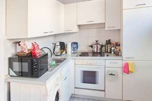 Helle 1-Zimmer-Wohnung als Renditeobjekt mit großer Terrasse und Blick auf den Fernsehturm in Mitte – Alte Jakobstraße 77A, 10179 Mitte (Ortsteil), Berlin – Vorschaubild 7