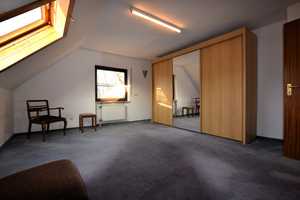 Charmantes Einfamilienhaus im Grünen mit großem Grundstück und Gestaltungspotenzial! – Schwäbisch Hall (Kreis) – Vorschaubild 15