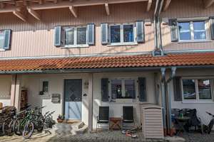 Geschmackvolles, geräumiges 5-Zimmer-Reihenhaus mit gehobener Innenausstattung und EBK in Aying – 85653 Aying – Vorschaubild 3