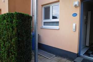 Sofort bezugsfrei: Niedrigenergie-Reihenhaus mit Garten, Dachterrasse und hochwertiger Ausstattung – Anna-Hofmanin-Str. 8, 85051 Südwest, Ingolstadt – Vorschaubild 4