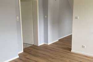 Komfortable 2-Zi.-DG-Whg. mit gehobener Ausstattung! Erstbezug nach Sanierung – Die vollständige Adresse der Immobilie erhältst du vom Anbieter., 30625 Heideviertel, Hannover – Vorschaubild 2