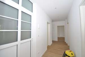 Frisch sanierte 4-Zimmer-Altbauwohnung mit Gartenanteil und 118 m² in Karlsruhe-Beiertheim-Bulach – Marie-Alexandra-Str. 20, 76135 Beiertheim-Bulach, Karlsruhe – Vorschaubild 14