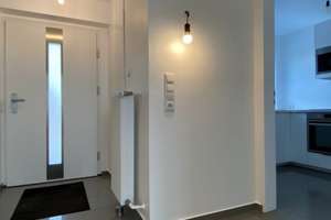 Moderne Doppelhaushälfte mit großem Garten, Pool und Doppelgarage – Die vollständige Adresse der Immobilie erhältst du vom Anbieter., 81477 Solln, München – Vorschaubild 16