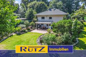 Ganderkesee-Bookholzberg | Repräsentativer Bungalow in Hanglage mit wunderschöner Gartenanlage – Die vollständige Adresse der Immobilie erhältst du vom Anbieter., 27777 Ganderkesee – Vorschaubild 1