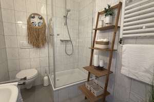 *Reserviert*  Charmante 3-Zimmer-Altbauwohnung in der Holtenauer - Erstbezug nach Modernisierung! – Die vollständige Adresse der Immobilie erhältst du vom Anbieter., 24105 Blücherplatz, Kiel – Vorschaubild 12