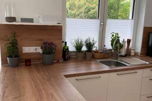 Loftartige 3-Zimmer-Wohnung mit offenem Wohn-/Essbereich und Einbauküche und Empore – Die vollständige Adresse der Immobilie erhältst du vom Anbieter., 50933 Müngersdorf, Köln – Vorschaubild 4