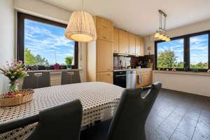 Wohnen mit Weitblick - 3,5 Zimmer + Garage
in Linden – Die vollständige Adresse der Immobilie erhältst du vom Anbieter., 44879 Linden, Bochum – Vorschaubild 3