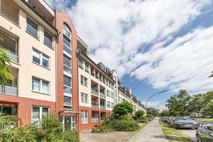 Helles Wohnen mit Weitblick – 2-Zimmer-Wohnung mit Loggia, Stellplatz und Aufzug – Die vollständige Adresse der Immobilie erhältst du vom Anbieter., 12107 Mariendorf, Berlin – Vorschaubild 12