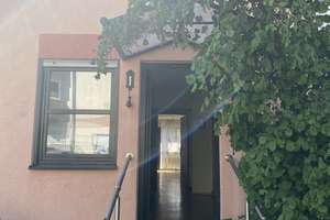 5-Zimmer-Reihenmittelhaus mit Garten und Stellplatz in Ludwigshafen-Gartenstadt