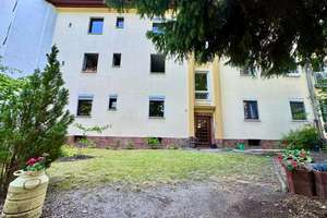 +++Bezugsfreie, lichtdurchflutete 2-Zimmer-Altbau-Wohnung mit Gemeinschaftsgarten+++