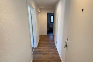 Wohnen mit Charakter: 2,5-Zimmer-Dachgeschosswohnung in Mönchengladbach – Lürriper Straße 254, 41065 Lürrip, Mönchengladbach – Vorschaubild 3