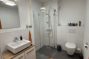 neuwertige, moderne 3-Zi.-Wohnung m. Wintergarten & Balkon * familiengeeignet * 84 m² * Baujahr 2020 – Welfenstr. 8, 81541 Obere Au, München – Vorschaubild 10