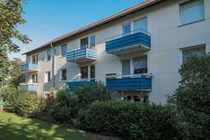 Ihr neues Zuhause mit eigener Terrasse und direktem Zugang zum Mietergarten – Memeler Str. 2, 38440 Wohltberg, Wolfsburg – Vorschaubild 1