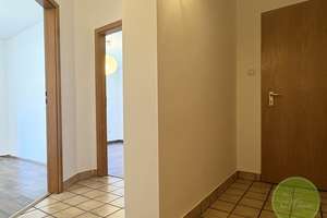 ** Ziegelstein-Living * 4-Zimmer-Wohnung zur MIETE * ca. 88 qm * inkl. Küche & Gartenmitbenutzung ** – Carl-Schurz-Straße 20, 90411 Ziegelstein, Nürnberg – Vorschaubild 5