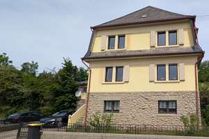 Charmante Stadtvilla im Herzen Dudweilers (provisionsfrei)