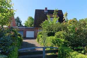 Schmuckes Einfamilienhaus mit Wintergarten und Garage – Steinburg (Kreis) – Vorschaubild 2