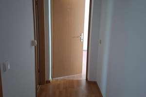 Großzügige 2-Raum-Wohnung mit Balkon! – Förderstedter Straße 90, 39112 Leipziger Straße, Magdeburg – Vorschaubild 4