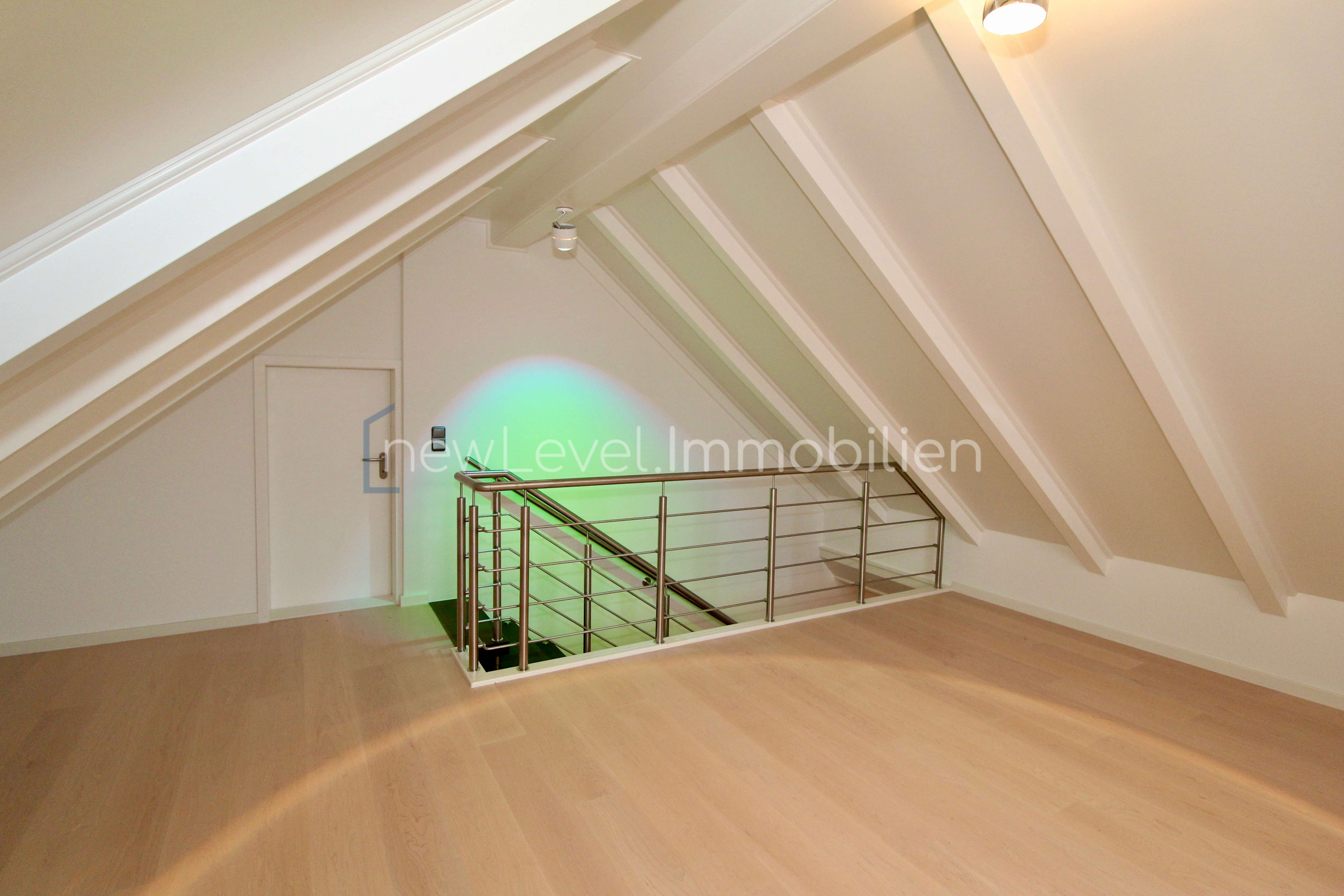 Immobilie in Apfeltrach - Wunderschönes Zweifamilienhaus mit gehobener Ausstattung - Bild 4