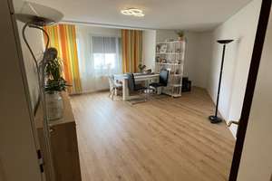 Geschmackvolle Wohnung mit zwei Räumen und Einbauküche in Hannover – Ferdinand-Wallbrecht-Straße 6-8, 30163 List, Hannover – Vorschaubild 1