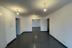 Ansprechende 3-Zimmer-Wohnung mit Balkon und EBK in Wiesbaden – Buchenweg 20, 65207 Naurod, Wiesbaden – Vorschaubild 9
