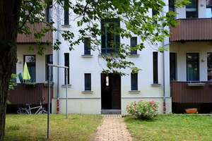 Property thumbnail 2