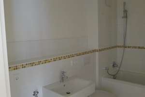 Wohnen mit Charakter: 2-Zimmer-Wohnung in Augsburg-Lechhausen – Die vollständige Adresse der Immobilie erhältst du vom Anbieter., 86167 Lechhausen-West, Augsburg – Vorschaubild 4