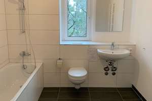 Helle und gut geschnittene 3-Zimmer-Wohnung mit Einbauküche – Nürnberger Straße 153, 91052 Rathenau, Erlangen – Vorschaubild 7
