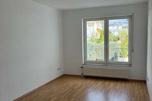 Spacious/bright terraced house with 7 rooms in Wiesbaden-Sonnenberg – Die vollständige Adresse der Immobilie erhältst du vom Anbieter., 65191 Sonnenberg, Wiesbaden – Vorschaubild 8