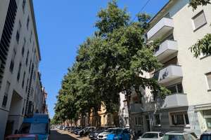 Vollständig sanierte 2 Zi. Whg. mit Balkon, EBK u. Badmöbel in Karlsruhe Oststadt