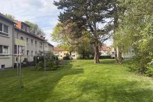 Vermietete 3-Zimmerwohnung mit Balkon als Kapitalanlage in Dortmund Brackel – Brüchtenweg 12, 44309 Brackel (Ortsteil), Dortmund – Vorschaubild 1