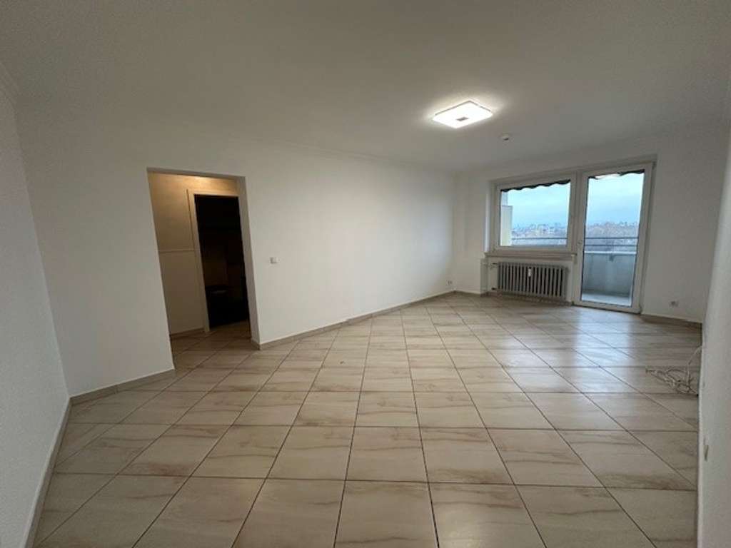 Preisänderung  4 Zimmer Wohnung in Ludwigshafen