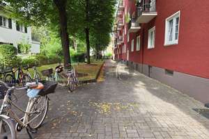 Bezugsfreie 3 Zimmer Altbauwohnung im Hochpaterre – Die vollständige Adresse der Immobilie erhältst du vom Anbieter., 80687 Sankt Ulrich, München – Vorschaubild 8