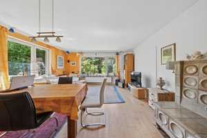 Charmanter Bungalow mit fünf Zimmern, Gartenidylle und Keller in beliebter Lage von Rahlstedt – Hamburg – Vorschaubild 4