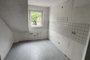 Schöne DG-Wohnung mit Blick ins Grüne! WBS erforderlich! – Kyffhäuserstraße 3, 46149 Schwarze Heide, Oberhausen – Vorschaubild 6