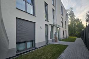 Alltagstaugliche 2-Zimmer-Wohnung mit Balkon in Rüsselsheim am Main – Karlsbader Str. 42, 65428 Rüsselsheim am Main – Vorschaubild 1