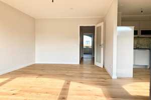 Exklusive 4-Zimmer-Wohnung mit 2 Balkonen und EBK in München Haidhausen – Prinzregentenstraße 128, 81677 München – Vorschaubild 6