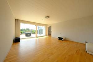 „Kleines Penthouse“ mit großer Dachterrasse, kleinem Dachgarten und Weitblick – Die vollständige Adresse der Immobilie erhältst du vom Anbieter., 42655 Solingen-Mitte, Solingen – Vorschaubild 6