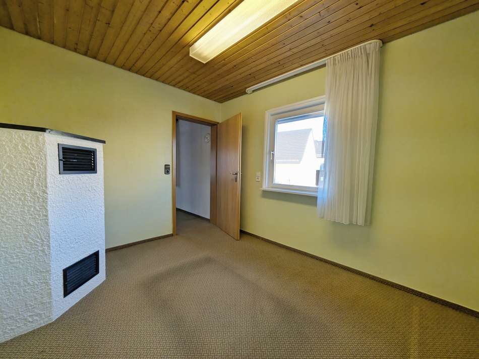 Zimmer 1 OG