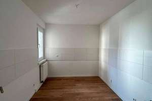 TOP Saniert*3-Zimmer-Wohnung in Köln-Chorweiler mit Balkon 2/2 – Osloer Straße 6, 50765 Chorweiler (Ortsteil), Köln – Vorschaubild 6