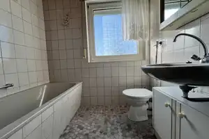 Platz für die Familie oder als Generationenhaus: Vielseitige DHH mit großem Grundstück in Linkenheim – Karlsruhe (Kreis) – Vorschaubild 10