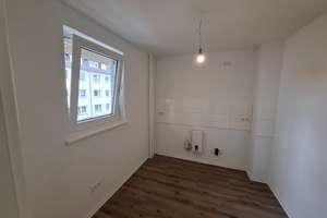 Modernisierte 2,5 Wohnung zur Miete in Lübeck -Wentzel Dr. – Schillstraße 2 - 4, 23566 Sankt Gertrud, Lübeck – Vorschaubild 6