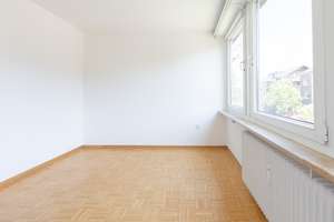 Wohnen mit Balkon und Blick ins Grüne – 3 Zimmer in Düsseldorf – 40225 Bilk, Düsseldorf – Vorschaubild 6